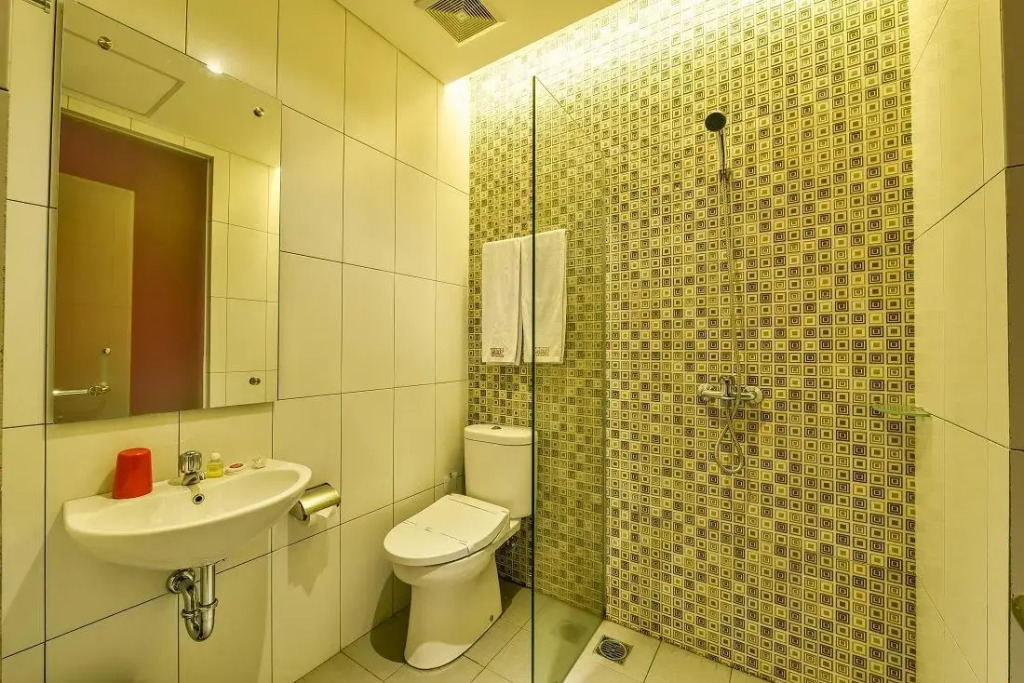 Cherry Homes Express Hotel