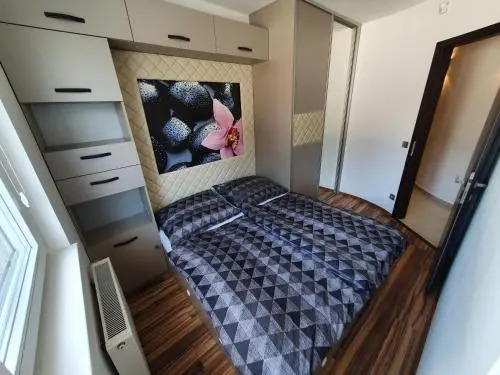 Royal Luxus Wellness Apartman