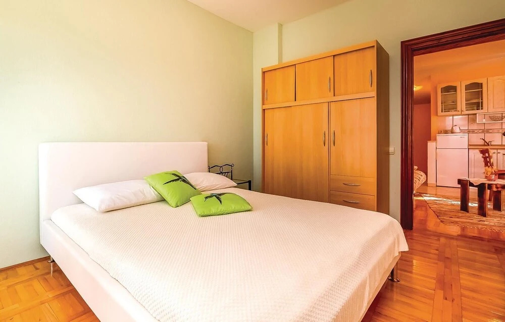 Stunning Home in Dramalj With Wifi and 1 Bedrooms