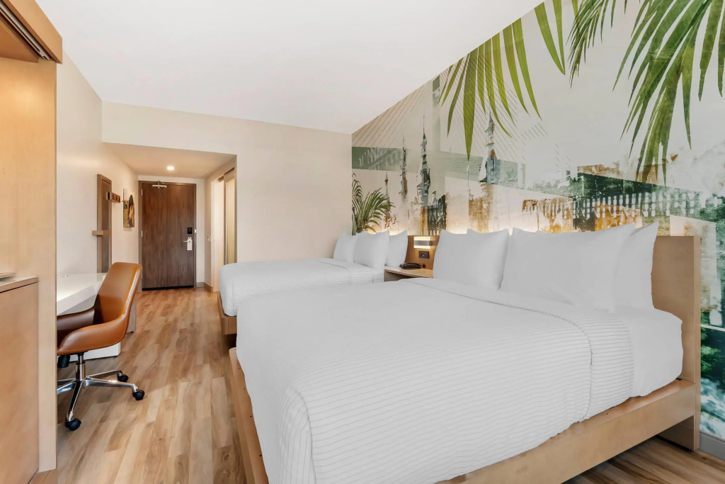 Cambria Hotel Tampa-Brandon