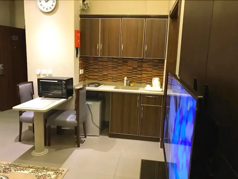 Raihana Plaza 2