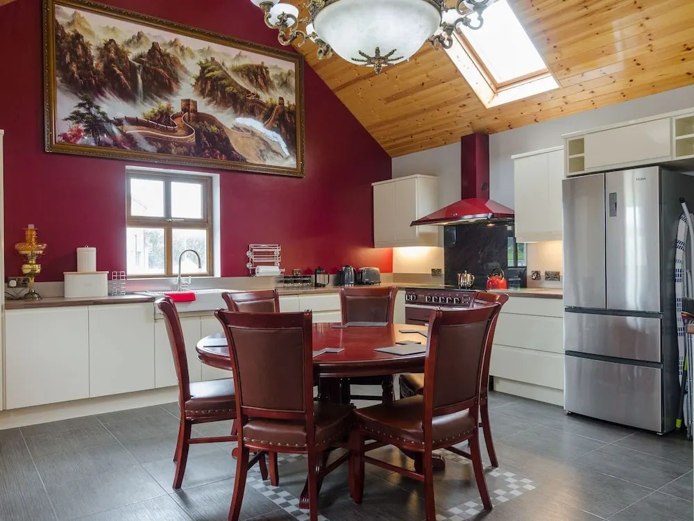 Avoca Lodge