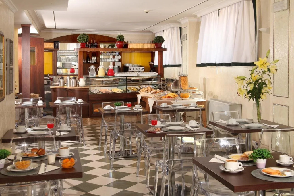 Hotel Alessandrino