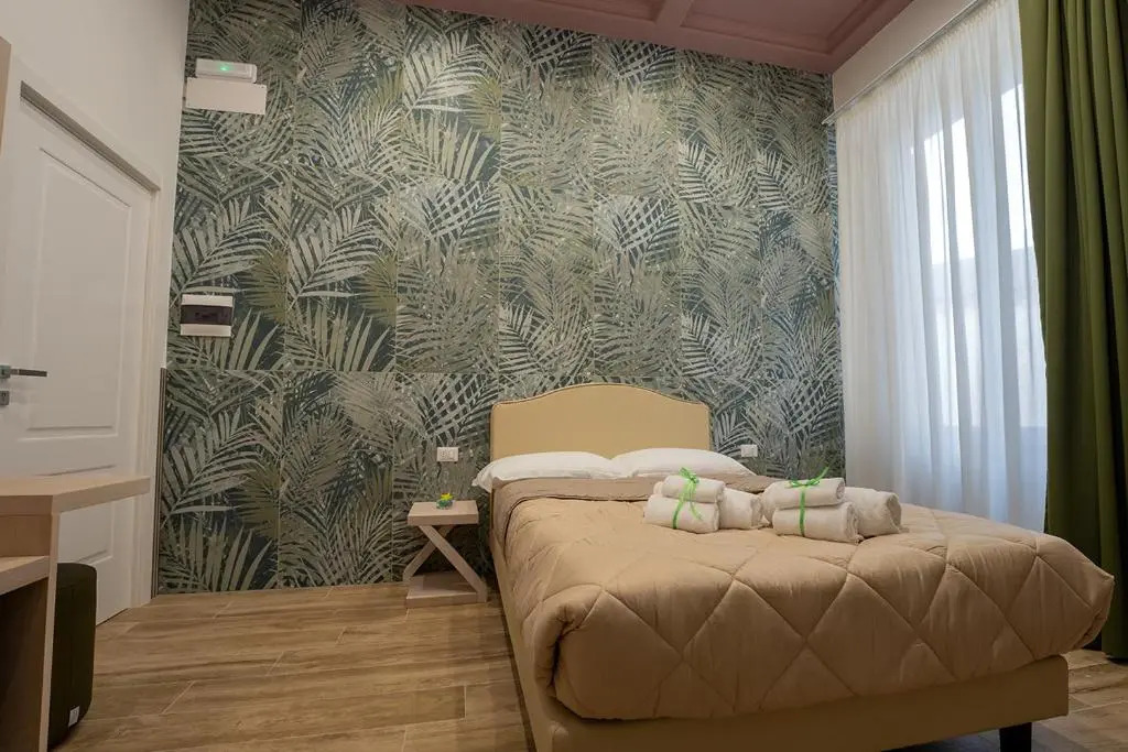 P.C. Boutique Medina H. Napoli Centro, by Clapa Group
