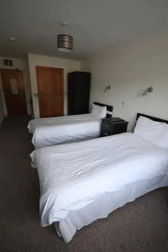 Grove Court Hotel