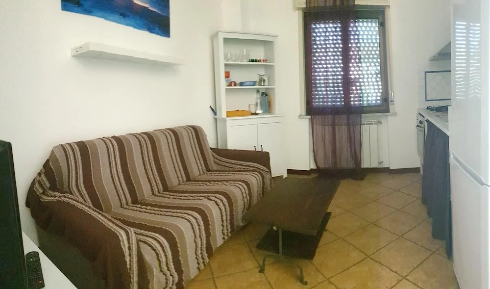 Apartment with 2 Bedrooms in Palermo, with Furnished Balcony And Wifi - 970 M From the Beach