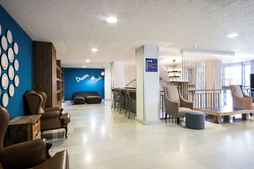 Madrid Airport Suites, Affiliated by Meliá