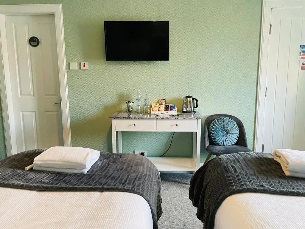 Whinburn Guest House