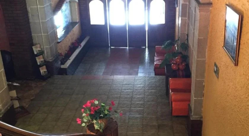 Hotel Villa Real Plaza