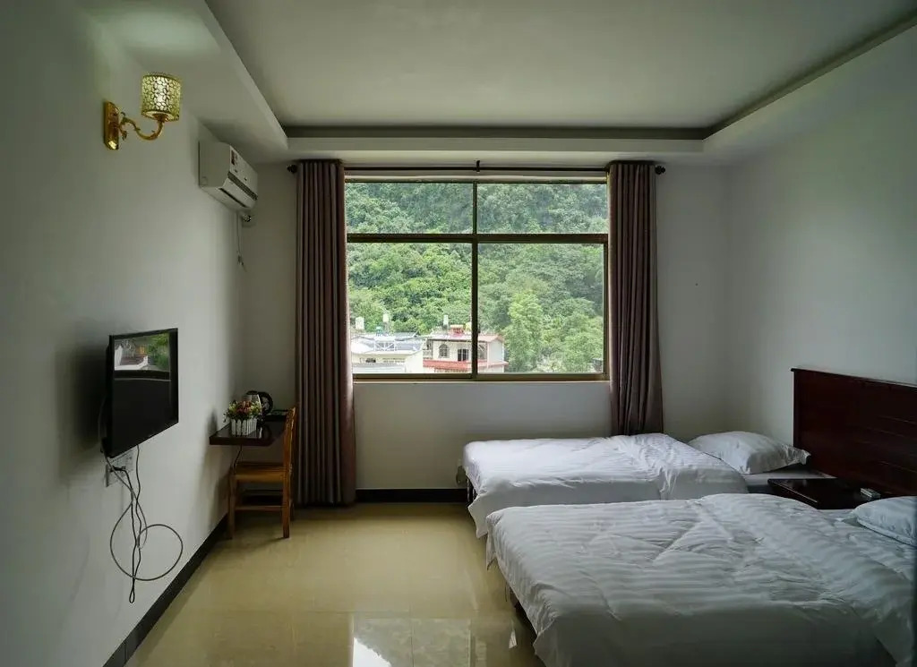 Yangshuo Yulong Inn