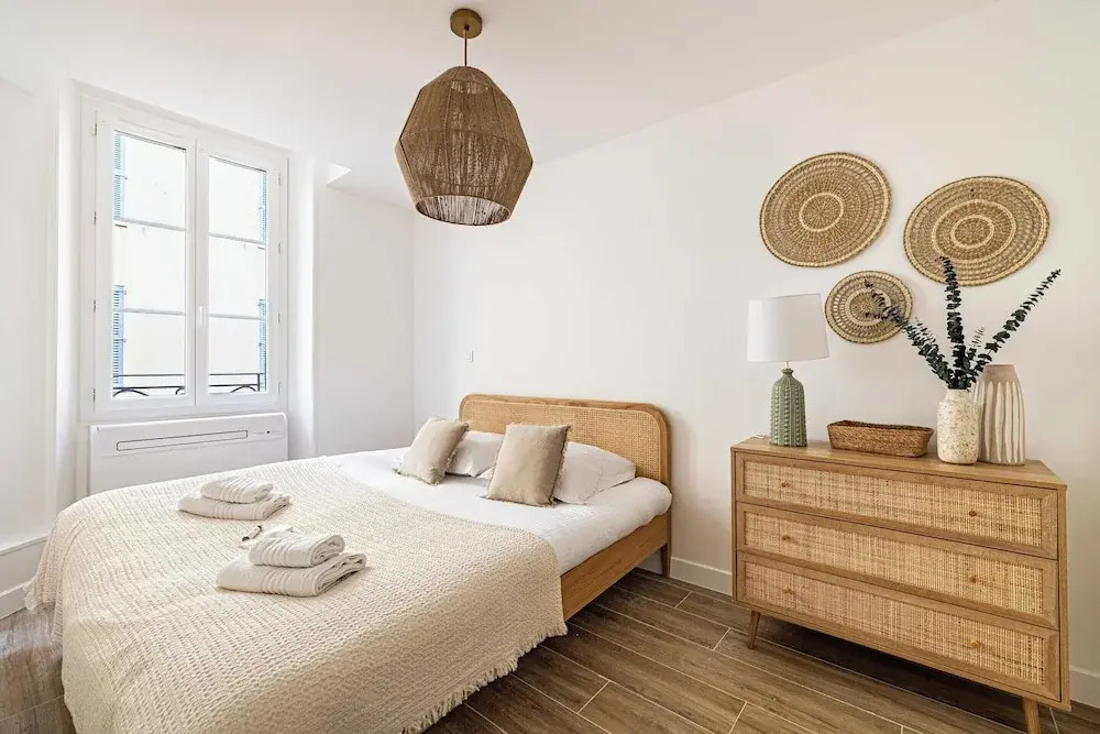Beautiful T2 in the Heart of Suquet - 5min Beach