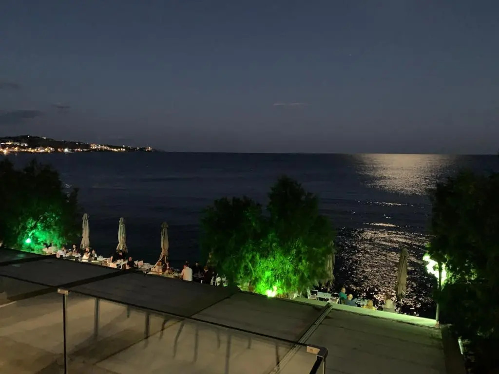 Central Urban Luxury Sea View Apt Since 2009