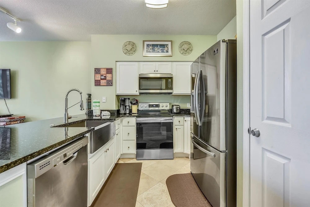 Shores of Panama 204 - 2nd Floor 2 Bedroom . Same Floor Reserved Parking. Free Fun 2 Condo by RedAwning