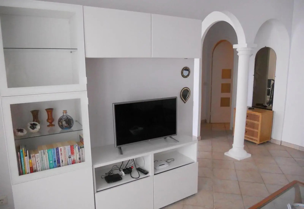 Spacious Apartment lovely view