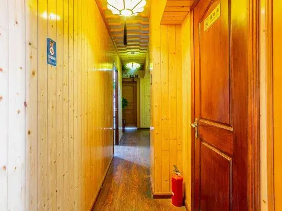 365 Boutique Inn