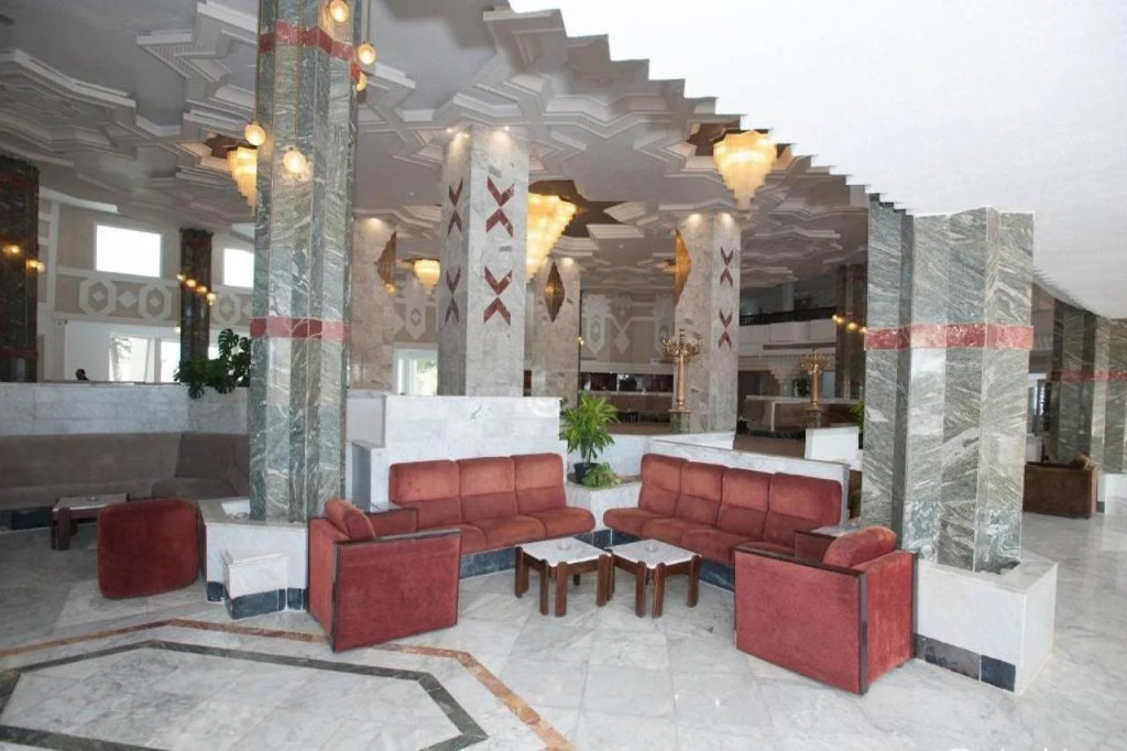 Thapsus Beach Resort