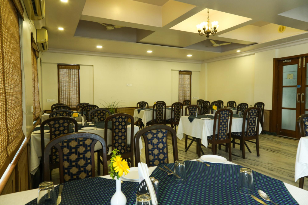 JK Rooms 117 The Majestic Manor