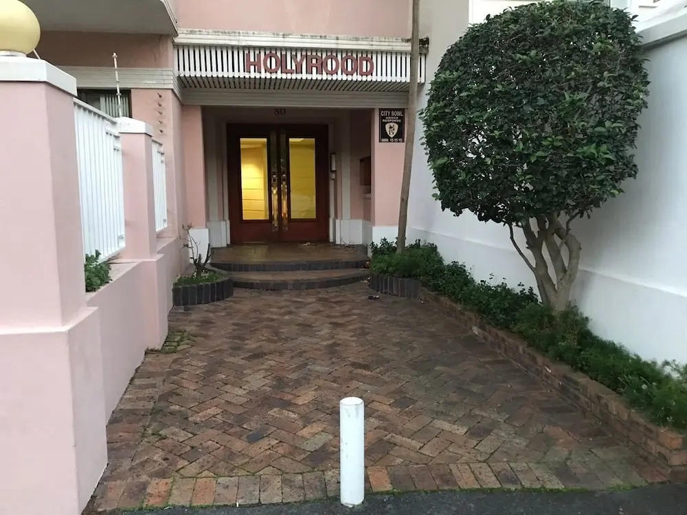 Holyrood Apartments 603