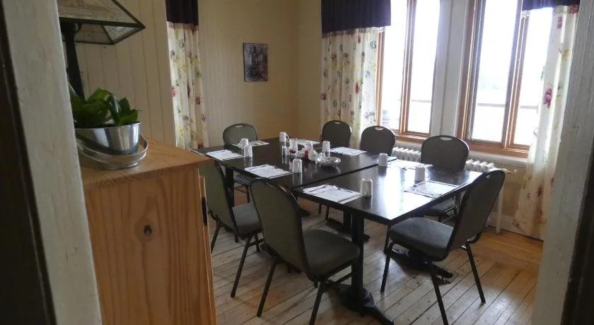 Auberge Des Plaines