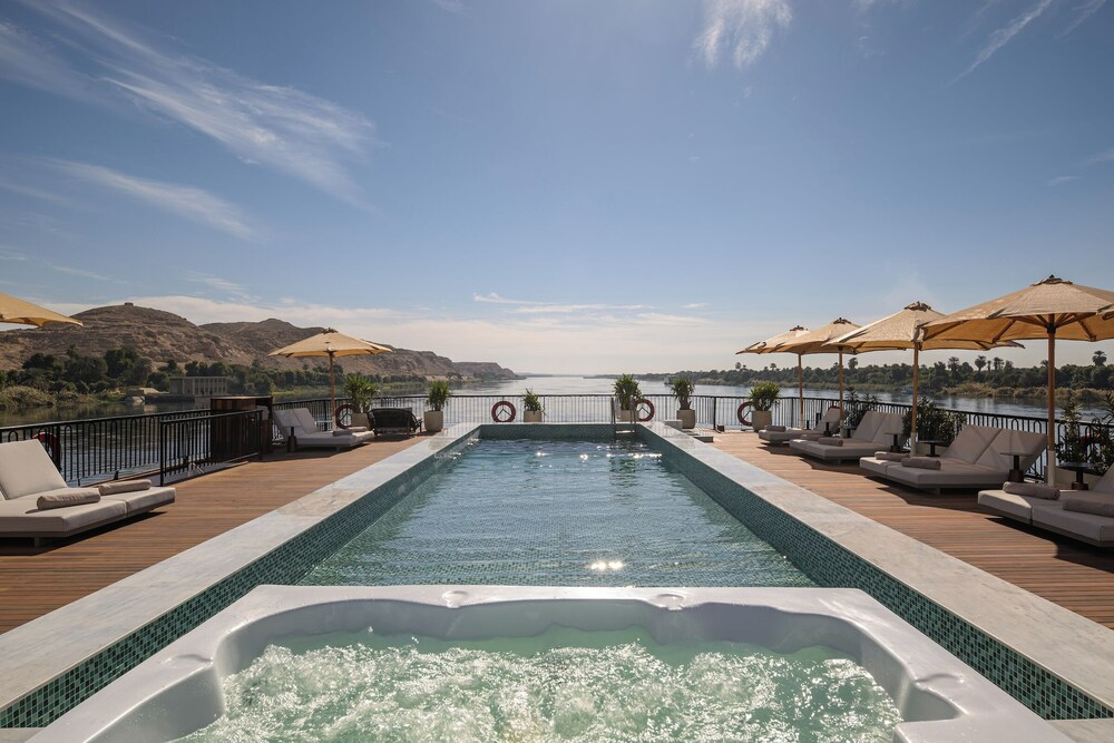 Le Fayan Suites Nile Cruise - Mondays from Luxor & Fridays from Aswan