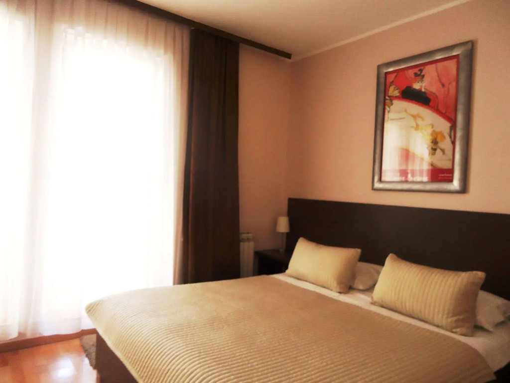 Hotel Divan