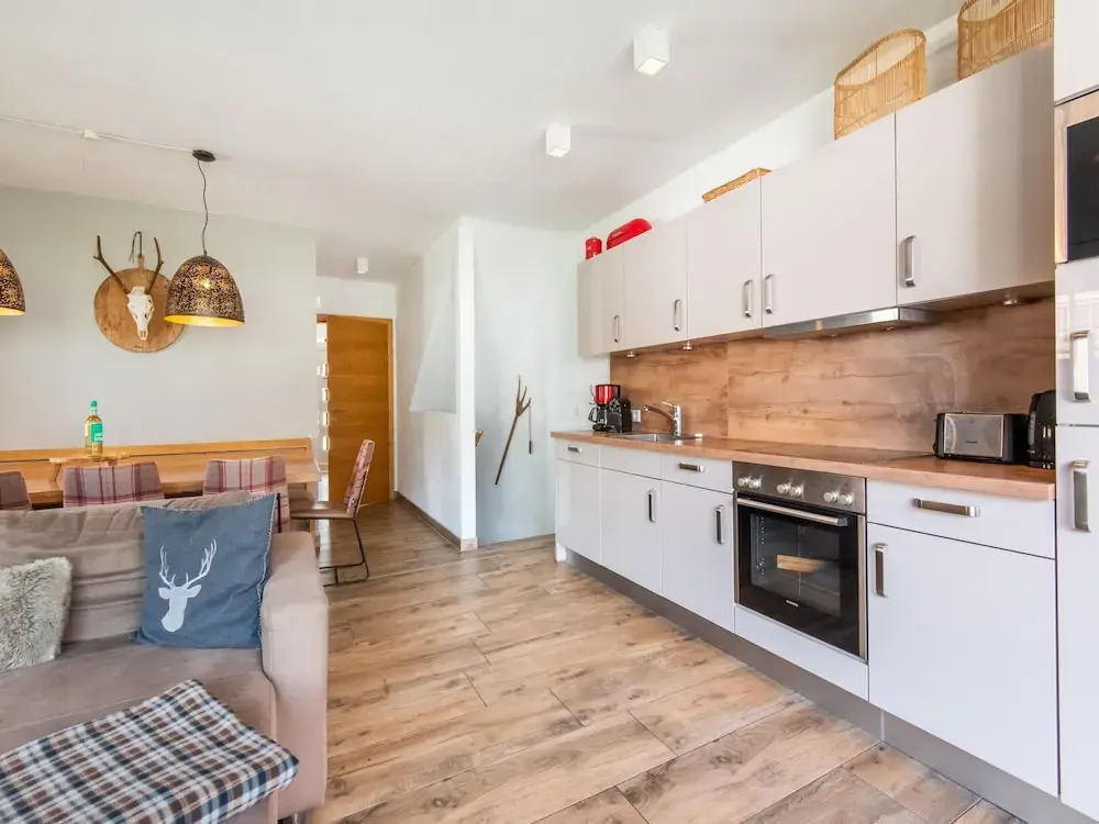 Chalet in Niedernsill near Ski Slopes