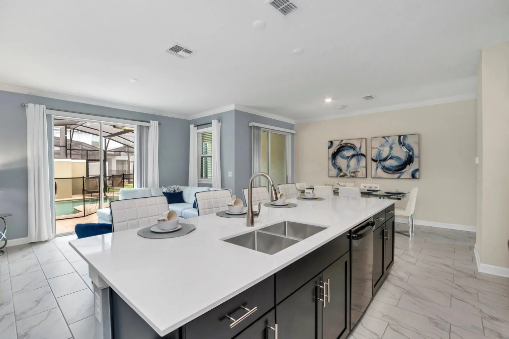 2861SMILE, Kissimmee, US