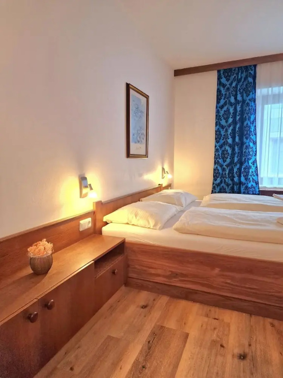 Pension "Zum Goldenen Kreuz"