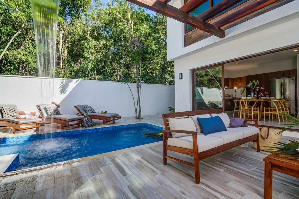 Casa Sieva 4 BDRM luxury villa sleeps 8