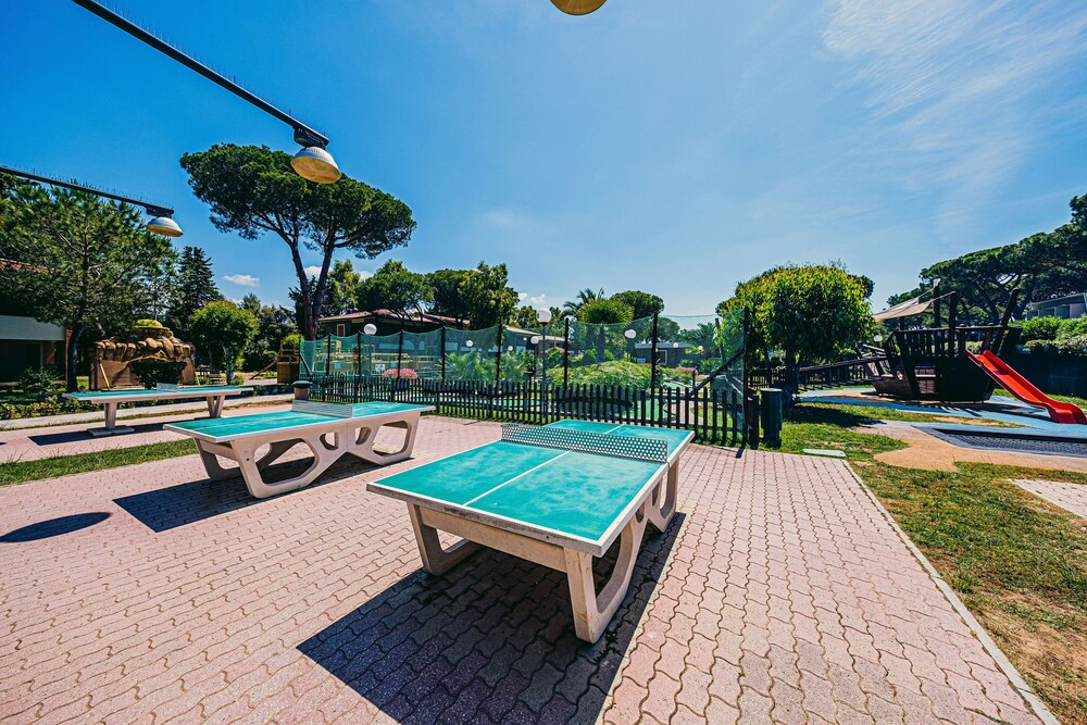Golfo del Sole Hotel & Holiday Resort