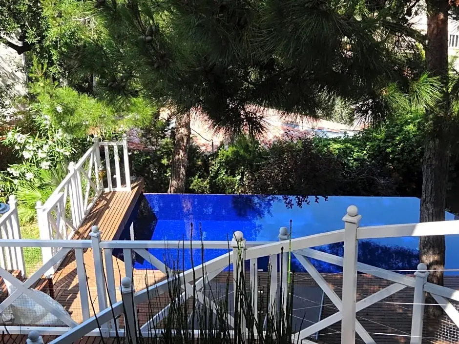 La LUNA - VILLA D'ARCHITECTE B&B VUE MER ET JACUZZI
