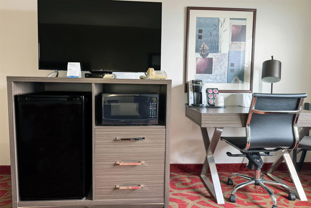 Ramada by Wyndham Sherwood Park