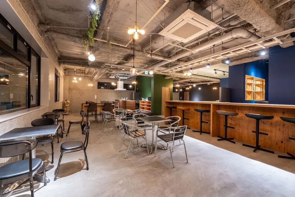 Wise Owl Hostels Sapporo