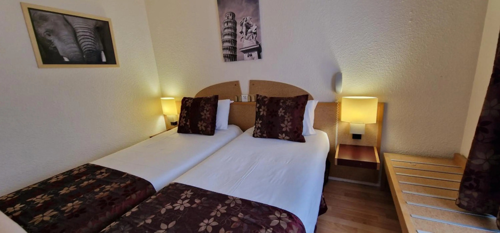 Kyriad Direct Arpajon