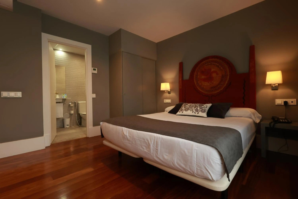 Hotel The Park Derio