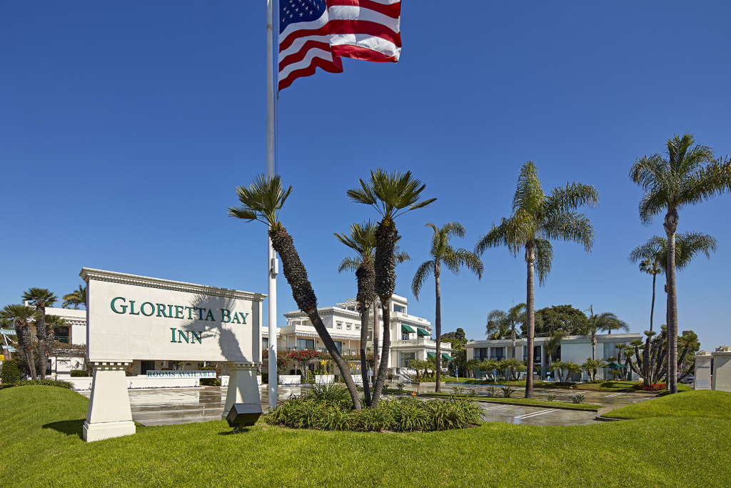 Glorietta Bay Inn