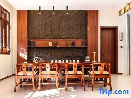 Mingsi Homestay（Qingzhou Ancient Town Branch)