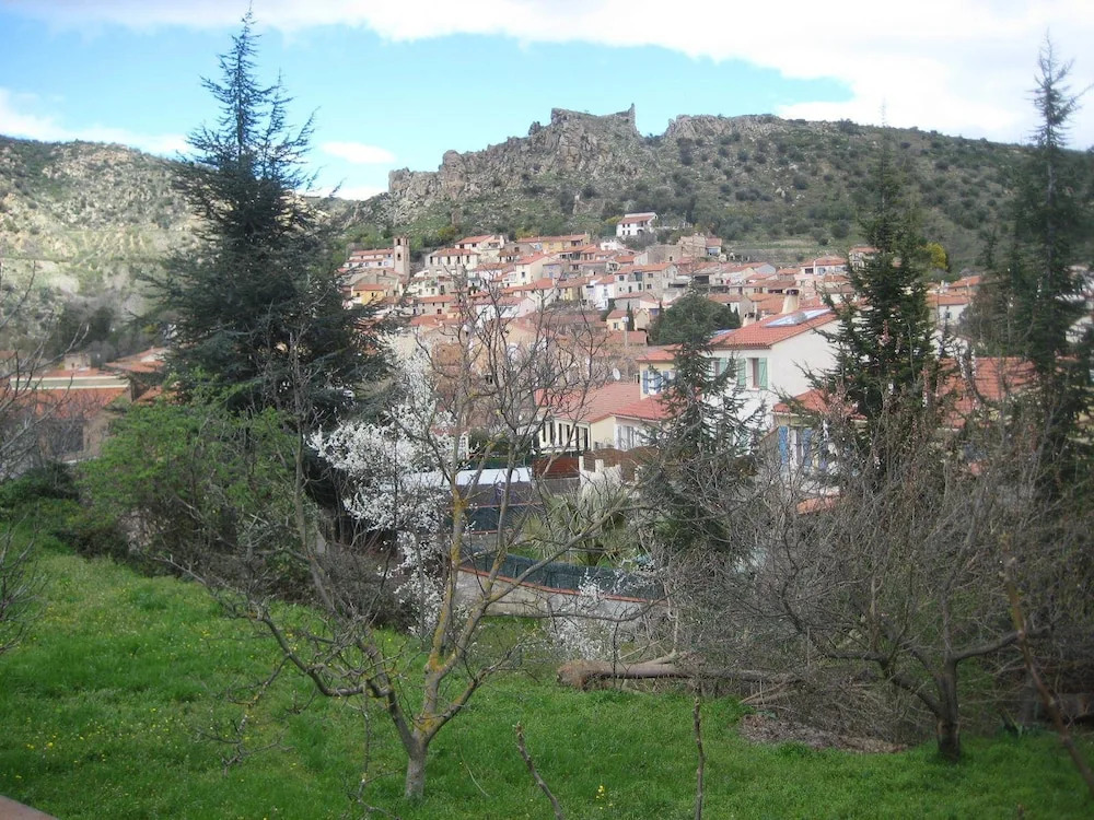 Maison Mimosa