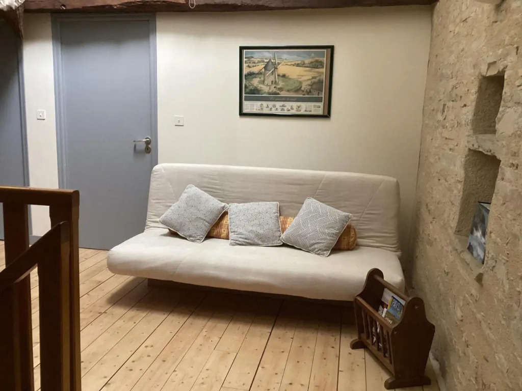 Maison de Campagne Spacieuse avec Piscine Privée et Jardin Clos - FR-1-306-1114