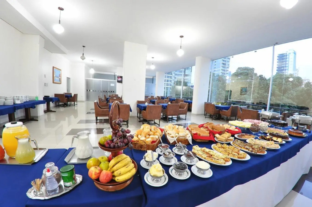 Turis Hotel