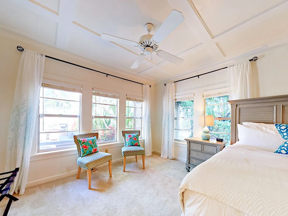 Tropical El Cid Bungalow #main Home - Front 2 Bedrooms 2 Bathrooms Cot
