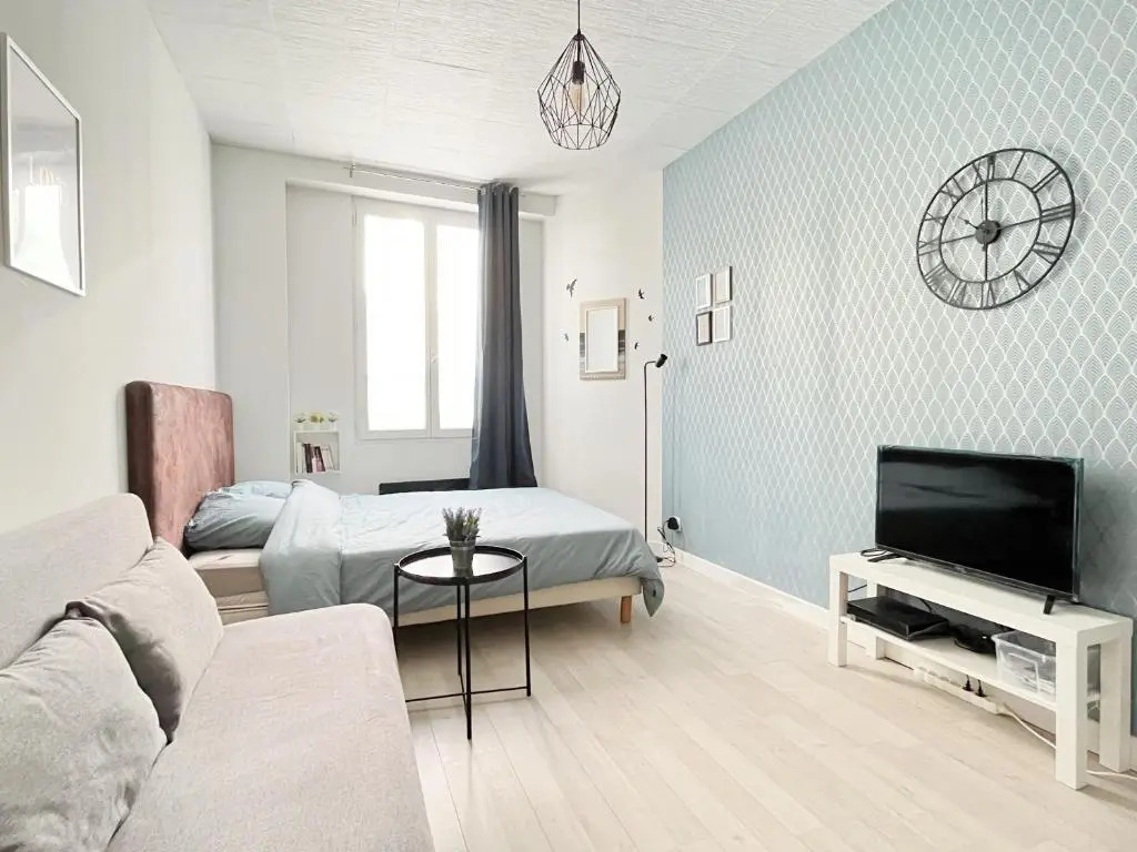 702 Studio Cosy a Proximite de Paris 20eme