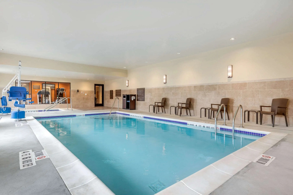 Comfort Inn & Suites Schenectady - Scotia