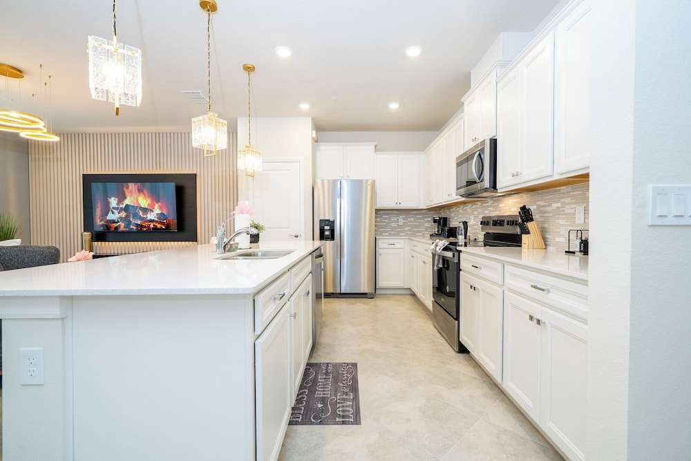 Magical 5Bd Themed w/ Waterpark Near Disney 16161