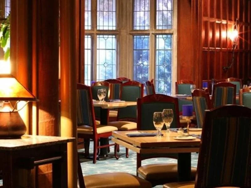 MET Hotel Troy