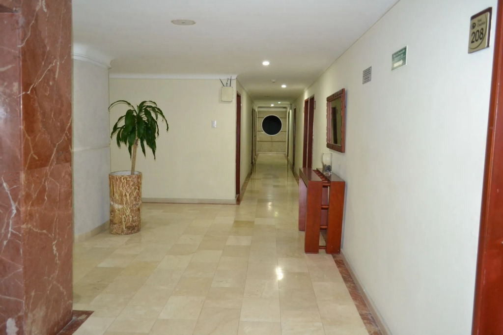 Hotel Charthon