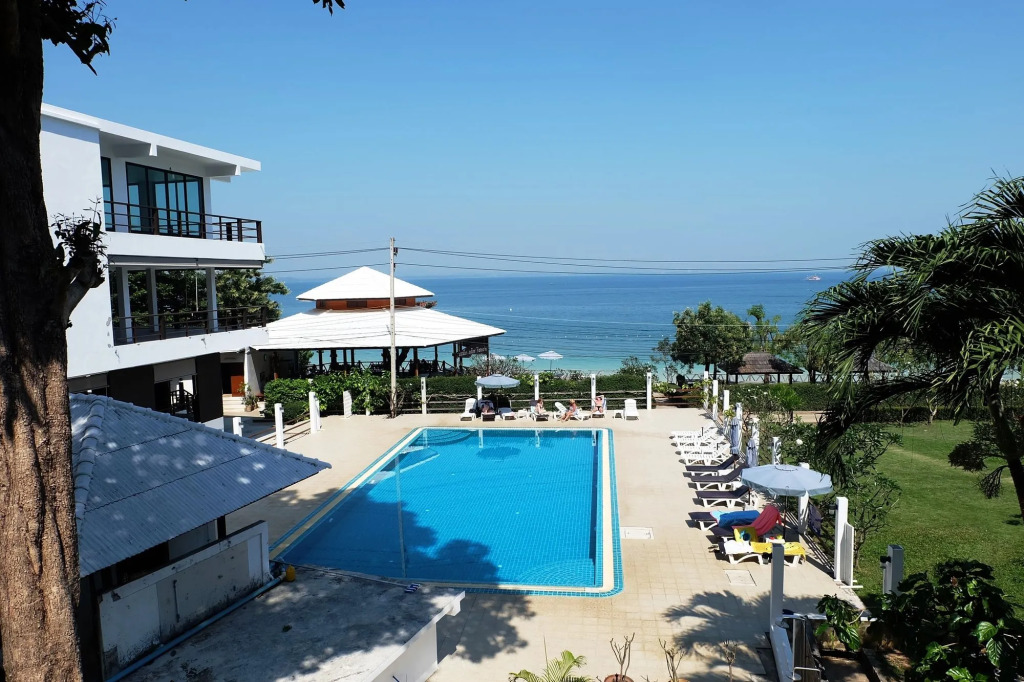 Samed Cliff Resort