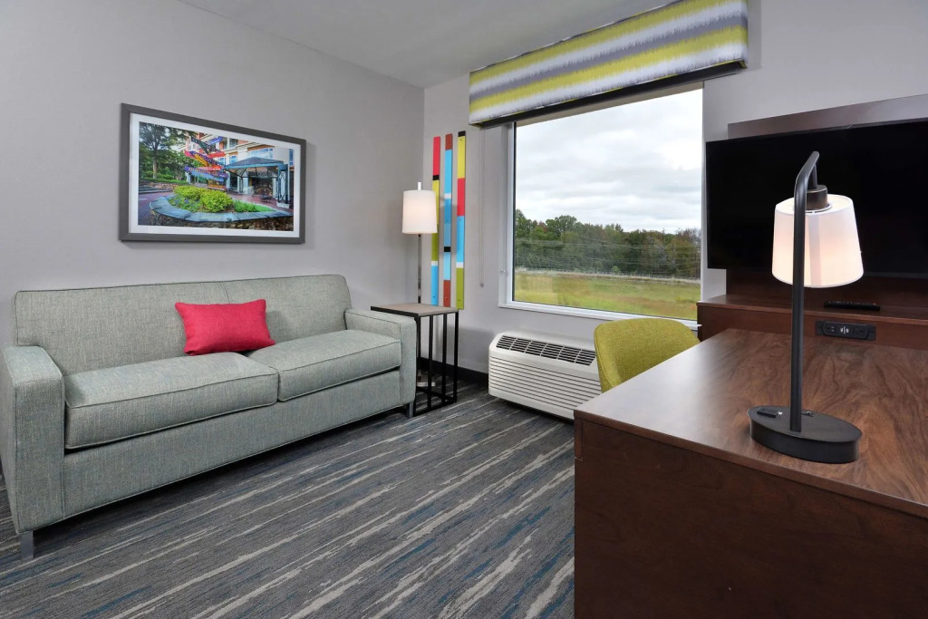 Hampton Inn & Suites Charlotte North I 485