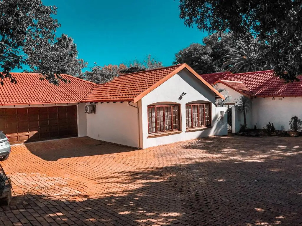 Aristo Oasis, Garden Cottage, Bryanston (Adults Only)