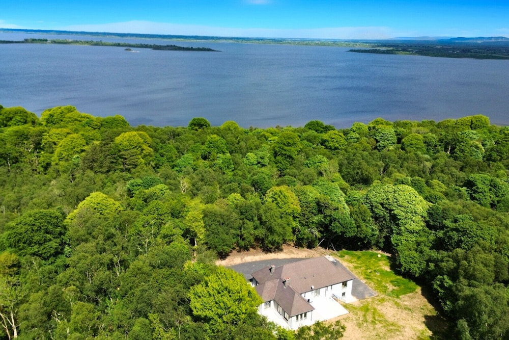 Lough Conn Haven Holiday Home